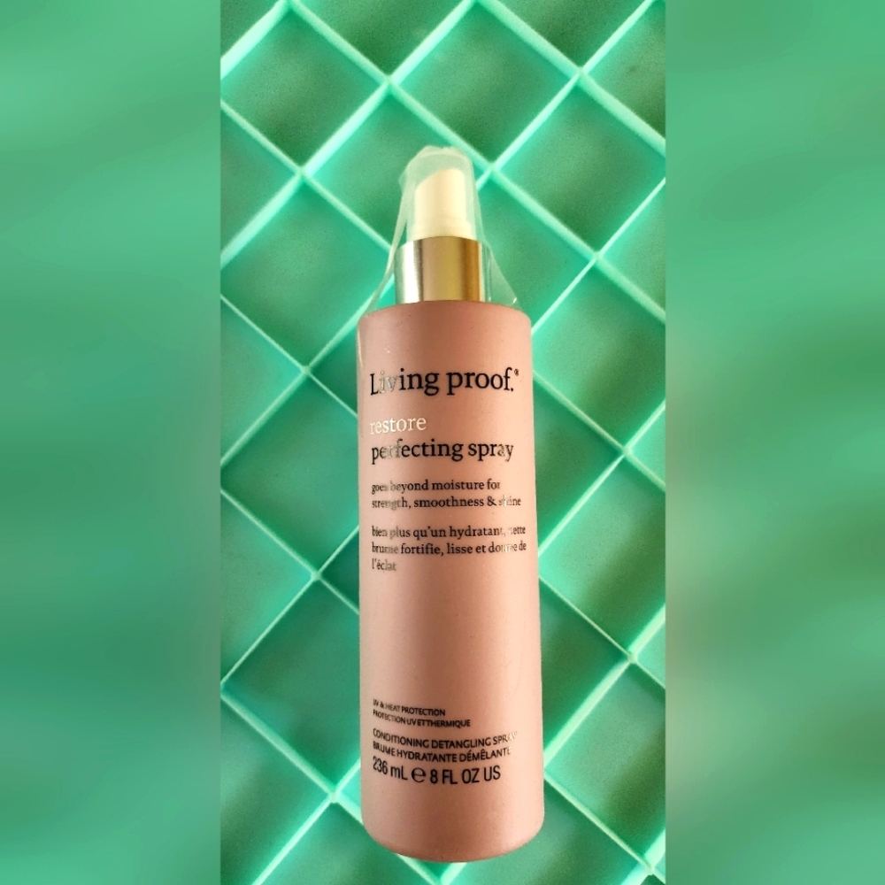 Living Proof Restore Perfecting spray 8 fl oz